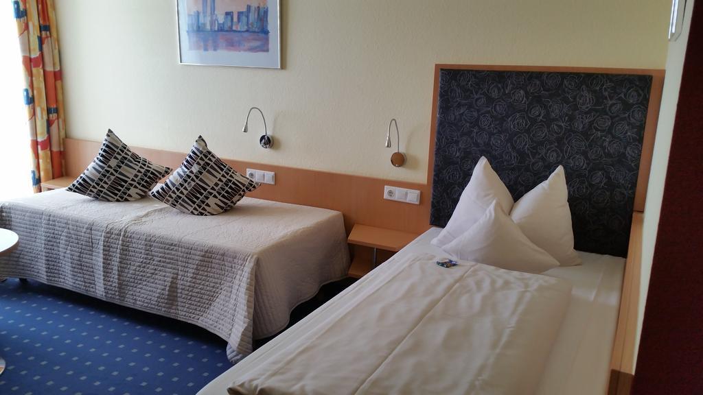 Hotel Ifen Wiesloch Exteriér fotografie